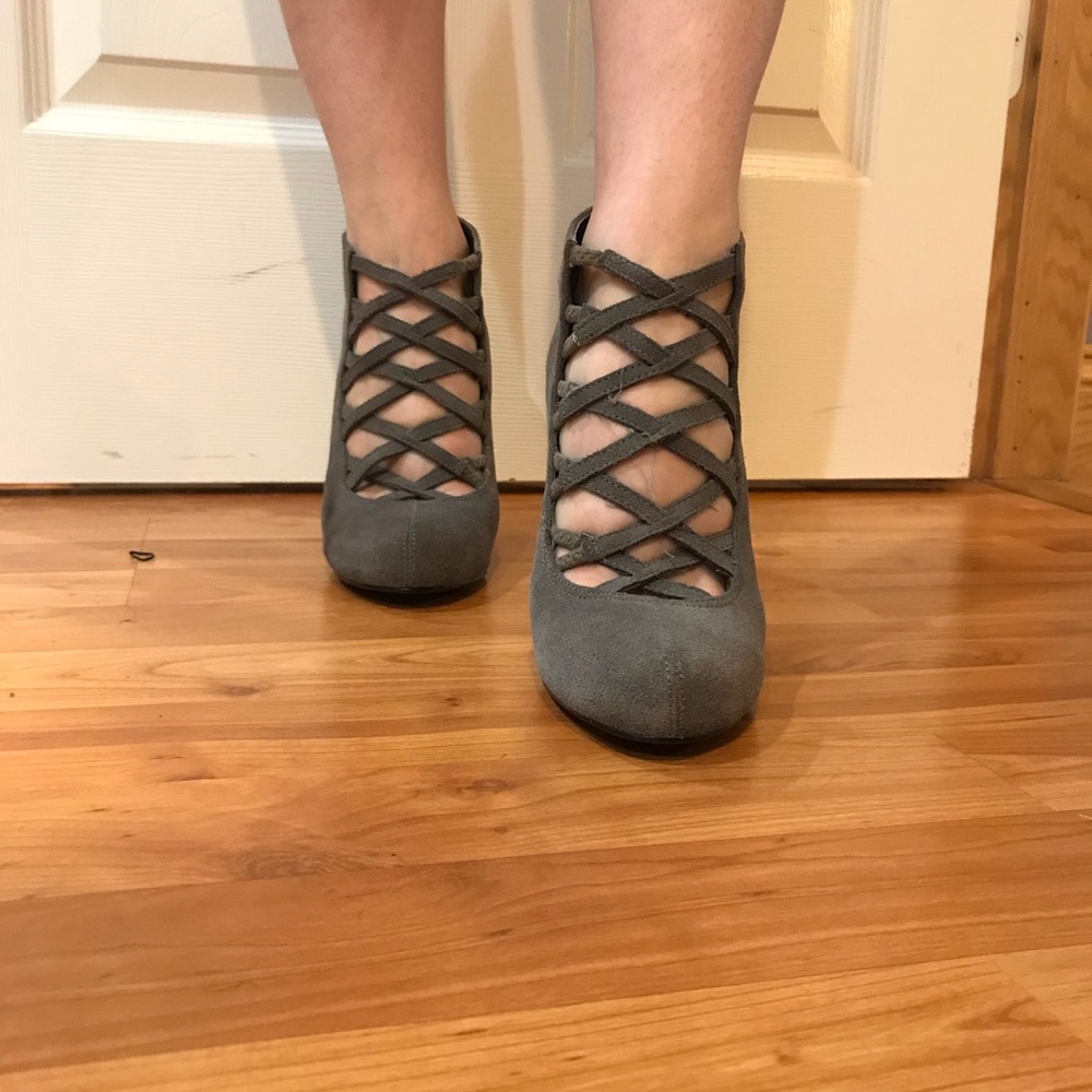 Steve Madden Suede Crisscross Cutout Gray Heels